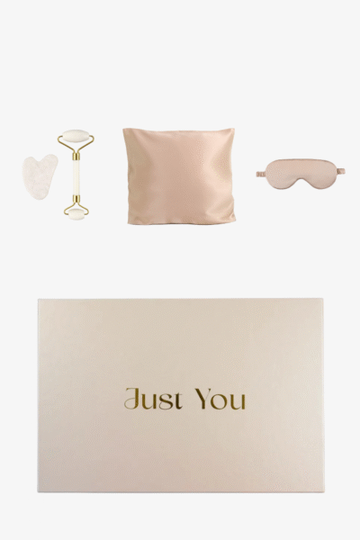 Zestaw - roller masujący i płytka Gua Sha, jedwabna poszewka i opaska na oczy Silk Serenity Deluxe